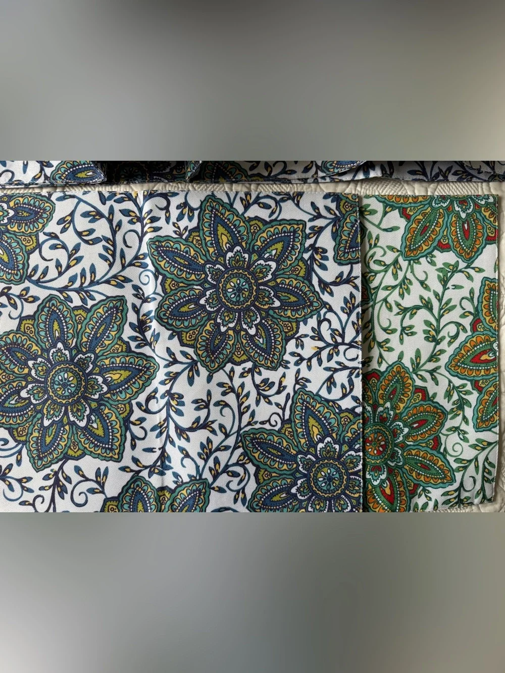 6 pc set Fiesta Chevron & Paisley Kitchen Linen Set in Teal, Yellow, Navy, White